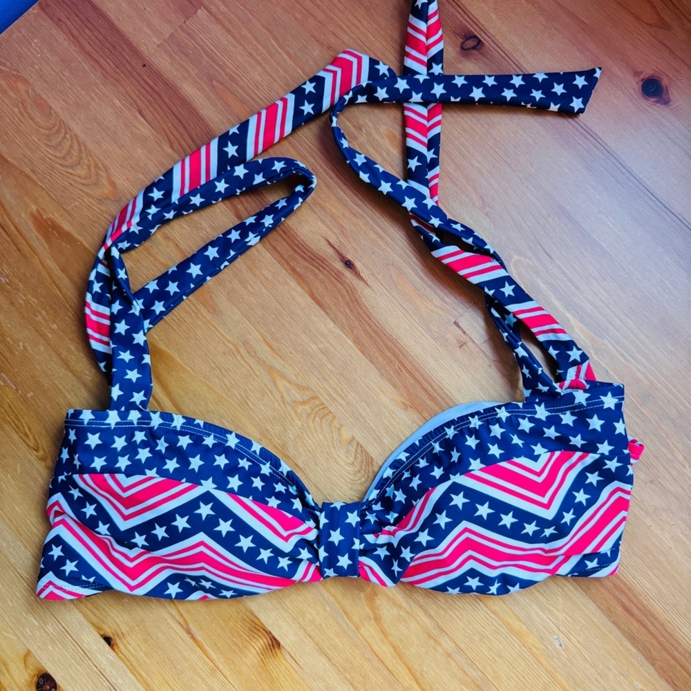 Catalina bikini top